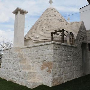 Trullo La Bomboniera Di Anna Bed and Breakfast Cisternino Exterior photo