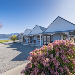 Te Anau Motel & Apartments Exterior photo