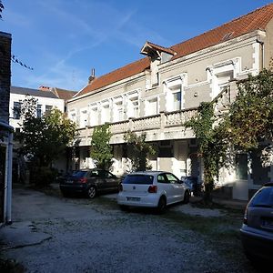 Au Relais Des Thermes Lägenhet Saint-Amand-les-Eaux Exterior photo