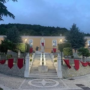 Guest House Il Palazzo Marchesale Carife Exterior photo