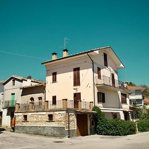 La Casa Di Cristina Bed and Breakfast Commino Exterior photo