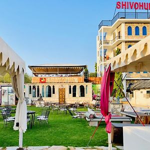 Shivohum Adventure Retreat Hotell Sāmod Exterior photo