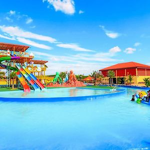 Trang Villa Hotel&Water Park Exterior photo