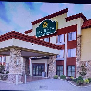 La Quinta By Wyndham O'Fallon, Il - St. Louis Hotell Exterior photo