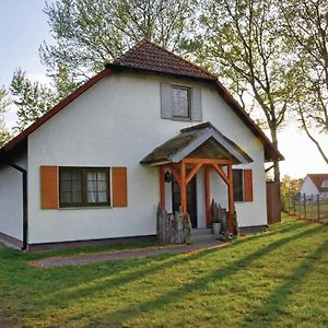 4 Bedroom Lovely Home In Fuhlendorf Fuhlendorf  Exterior photo