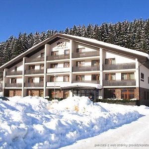 Ski Apartman Sajmon So Saunou Lägenhet Makov Exterior photo