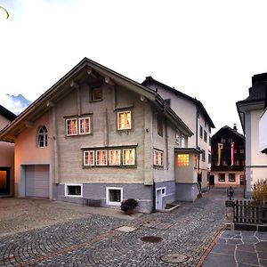 Charming Swiss Chalet Andermatt Lägenhet Exterior photo