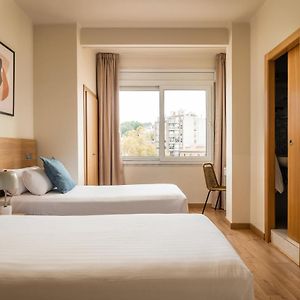 Bypillow Erba Hotell Girona Exterior photo