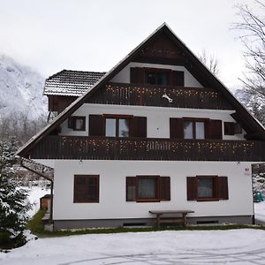 Sobe In Apartmaji Pri Ukcu Hotell Bohinj Exterior photo