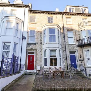 4 Normanby Terrace Villa Whitby Exterior photo