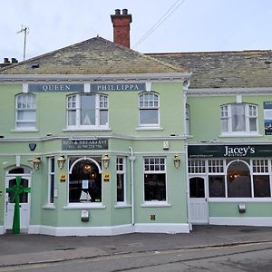 Queen Phillippa Bed and Breakfast Queenborough Exterior photo