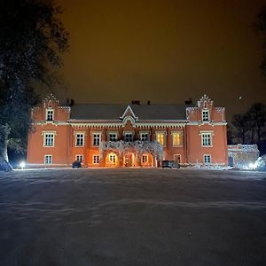 Zamek Rynkowka Bed and Breakfast Exterior photo