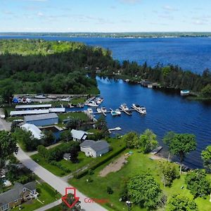 A Fun Place With Real Sandy Swimming Beach For Swimming, Boating And Fishing Villa Fenelon Falls Exterior photo