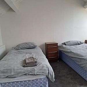 1 Bed Apart Lägenhet Dowlais Exterior photo