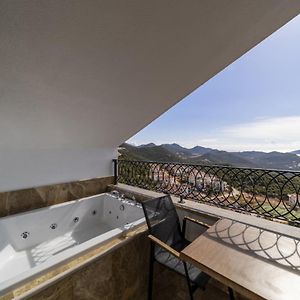 Gorgeous Flat With Sea View Jacuzzi In Antalya Kas Lägenhet Exterior photo