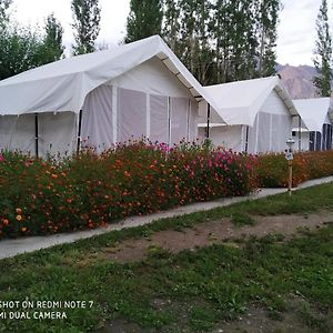 Lumbini Camp Hunder, Nubra Valley Hotell Leh Exterior photo