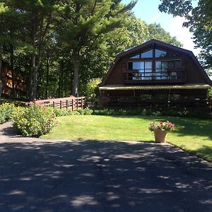 Howard House Lodge Boothbay Harbor Exterior photo