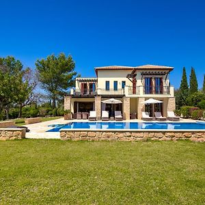 4 Bedroom Villa Galinios With Large Private Pool, Aphrodite Hills Resort Kouklia Exterior photo