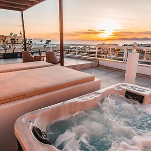 Suites With Magical View & Jacuzzi Aten Exterior photo