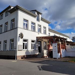 Monteurunterkunft Schuetzenhaus Leisnig Hotell Exterior photo