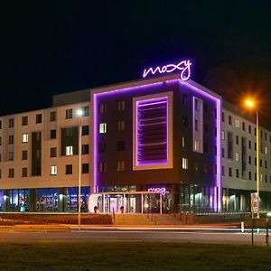 Moxy Edinburgh Airport Hotell Ingliston Exterior photo