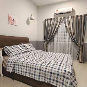 Sweet Home For Big Family｜11Pax+Free Wifi Sitiawan Exterior photo