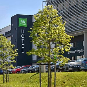 Ibis Styles Namur Hotell Exterior photo