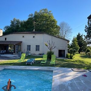 La Tour Du Sorbey - Gite Nature Familial - Piscine - 3 A 6 Pax Hotell Monségur Exterior photo