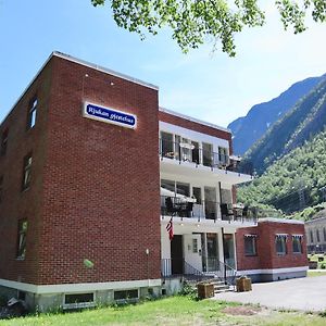 Rjukan Gjestehus Vandrarhem Exterior photo