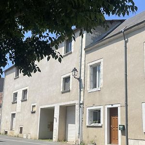 Le Jardin D'Eden -Appartement De Charme Avec Sauna, Hammam, Spa Issoudun Exterior photo