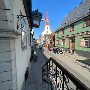 Modern studio apartment in Pärnu Old Town Exterior photo