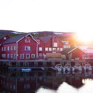 Båtsfjord Brygge Hotell Exterior photo