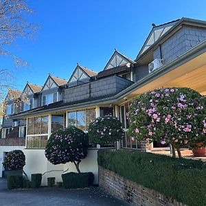 Grand Country Lodge Motel Mittagong Exterior photo