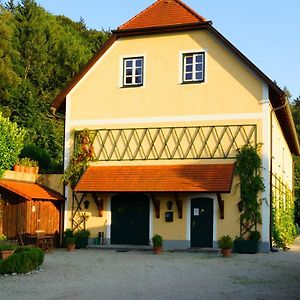 Pyhra - Urlaub Im Elsbeerland Lägenhet Wald  Exterior photo