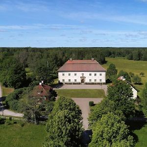 Laegenhet I Slott Fran 1600-Talet Lägenhet Uppsala Exterior photo