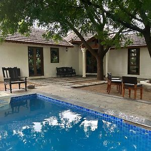 Bk'S Villa Royal At Kensville Golf & Country Club Ahmedabad Exterior photo