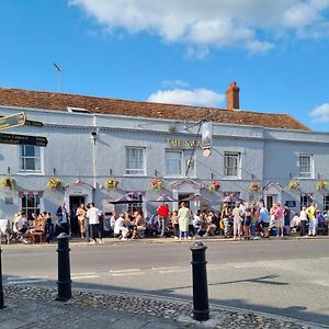 Swan Hotel By Greene King Inns Thaxted Exterior photo