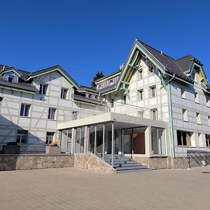 Juhui Flumserberg Bed and Breakfast Exterior photo