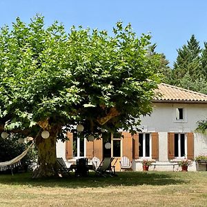 La Ferme Du Miouat Hotell Saint-Julien-en-Born Exterior photo