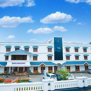Quality Airport Hotels Nedumbassery Exterior photo