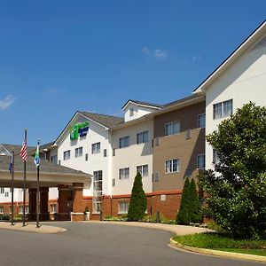 Holiday Inn Express&Suites Charlottesville - Ruckersville Exterior photo
