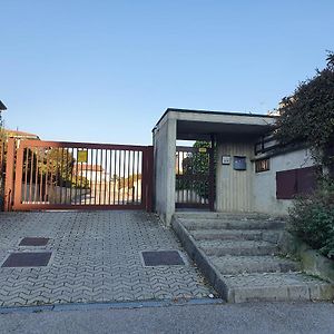 Casa Di Marco Hotell Basiano Exterior photo