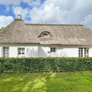 Charming Thatched House In Lehe Lehe  Exterior photo