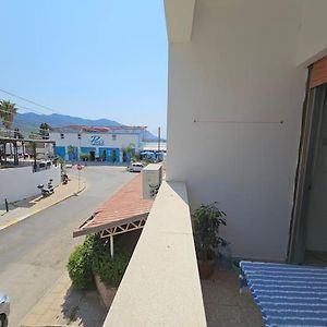 Cosy Flat Next To Beach Lägenhet Kyrenia  Exterior photo