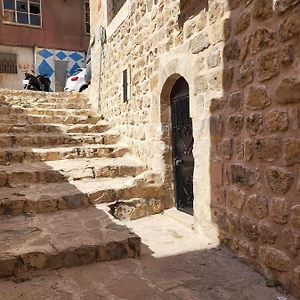 Tarihi Ulu Cami Yani Tarih Cift Kisilik Oda Hotell Mardin Exterior photo