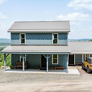 Valley View Cabin Bed and Breakfast Morris Exterior photo