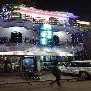 Vindhy Gange Atithi Bhawan Mirzapur Hotell Exterior photo