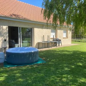 Gite Maison Avec Jacuzzi Pour 6 Personnes A Cote D'Etretat Villa Le Tilleul Exterior photo