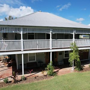 Montrose On Moore Bed and Breakfast Linville Exterior photo