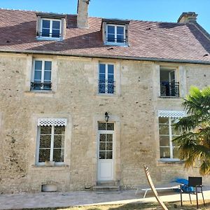 La Maison Des Remparts Lägenhet Falaise  Exterior photo